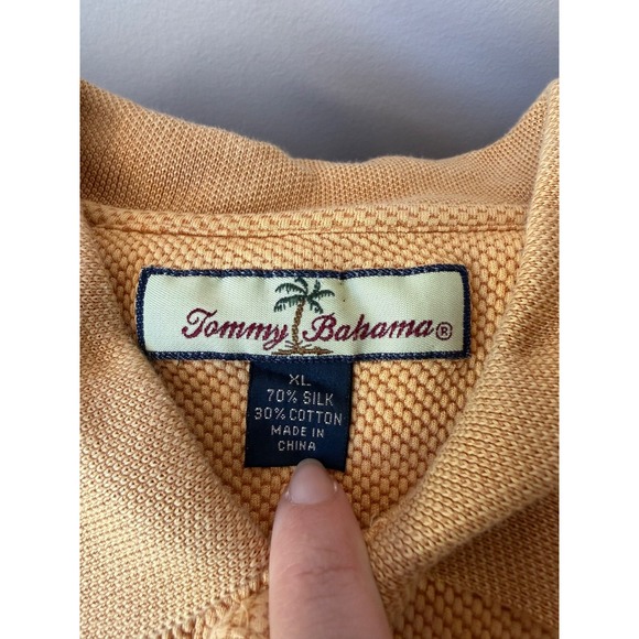 Vintage Tommy Bahama Yellow Textured Silk Blend Short Sleeve Polo Size XL - Picture 2 of 6